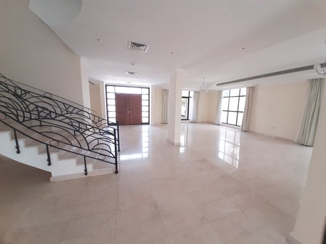 Janabiya, Apartments/Houses, BHD 1300/month,  4 BR,  For Rent | Standalone Villa With Private Pool &ndash; Janabiya