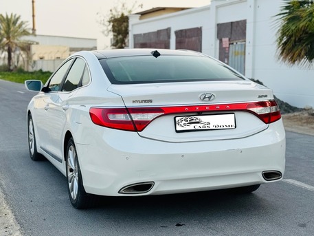 Manama, Vehicles, Cars & Trucks , BHD 1,  Hyundai Azera,  2014,  155000 KM,  Panorama Roof - Full Option - Fully Loaded