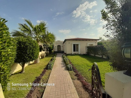 Janabiya, Apartments/Houses, BHD 700/month,  3 BR,  200 Sq. Meter,  🌿 Charming Single-Storey Villa For Rent | Janabiya/Saar