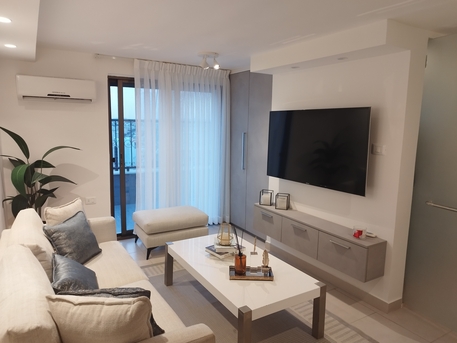 Amman, Apartments/Houses, JOD 7000/year,  1 BR,  Rooftop For Rent In Um Uthina