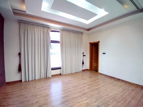 Zinj, Apartments/Houses, BHD 2800/month,  6 BR,  650 Sq. Meter,  Commercial & Residential Garden Villa For Rent In Zinj.