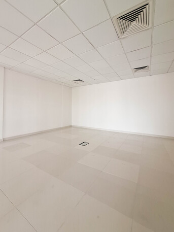 Tubli, Offices, BHD 898,  For Rent, A Commercial Office Apartment In A Prime Location In Tubli