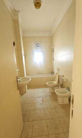 Umm Al Hassam, Apartments/Houses, BHD 200/month,  3 BR,  3 Bedroom Unfurnished Flat For Rent Without Ewa