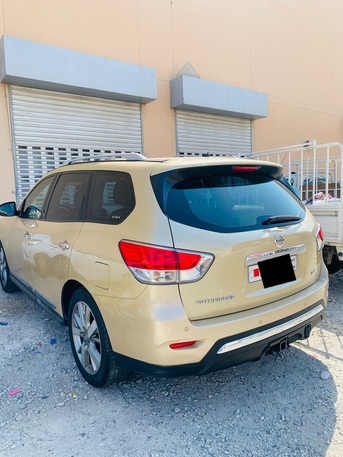 Manama, Vehicles, Cars & Trucks , BHD 3000,  ✅️ Nissan Pathfinder,  2014, Full Option  177532 KM, For Sale,  2014,  Automatic,  177532 KM,  Nissan Pathfinder For Sale