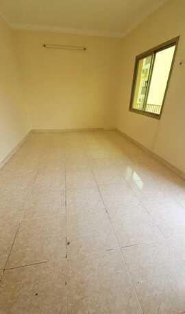 Salmaniya, Apartments/Houses, BHD 280/month,  4 BR,  4 Bedroom Unfurnished Flat For Rent With Ewa