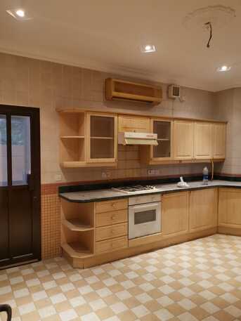 Mahooz, Villas, BHD 800,  450 Sq. Meter,  Elegant 4-Bedroom Villa With Private Pool &ndash; Only 800 BHD/Month (Pool Service Included)