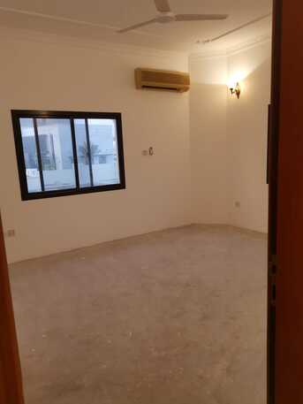 Mahooz, Villas, BHD 800,  450 Sq. Meter,  Elegant 4-Bedroom Villa With Private Pool &ndash; Only 800 BHD/Month (Pool Service Included)