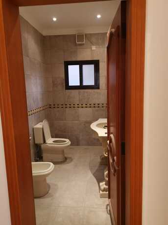 Mahooz, Villas, BHD 800,  450 Sq. Meter,  Elegant 4-Bedroom Villa With Private Pool &ndash; Only 800 BHD/Month (Pool Service Included)