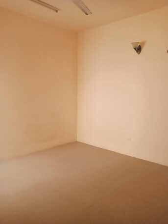 Hoora, Apartments, Flats, Houses & Villas, BHD 150/month,  2 BR,  Flat For Rent In Hoora Nearby Zainal Market