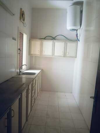 Hoora, Apartments, Flats, Houses & Villas, BHD 150/month,  2 BR,  Flat For Rent In Hoora Nearby Zainal Market