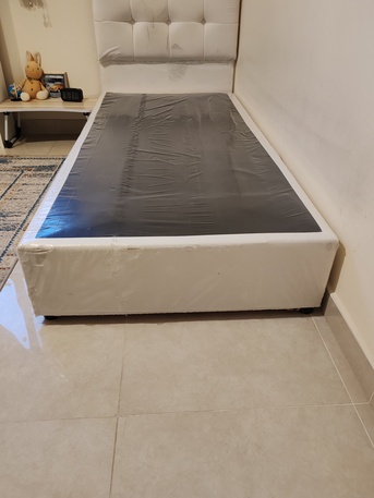  , SAR 550,  Two Single Beds Of 550 SAR With Mattresses., 4