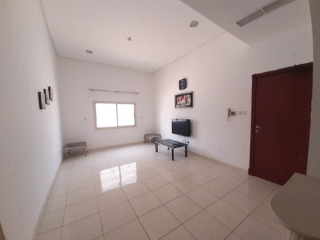 Janabiya, Apartments/Houses, BHD 180/month,  2 BR,  120 Sq. Meter,  LOW BUDGET FLAT/  WITH OUT EWA/ PARKING /LIFT