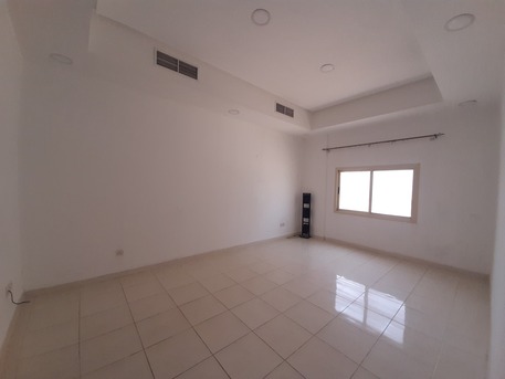 Janabiya, Apartments/Houses, BHD 180/month,  2 BR,  120 Sq. Meter,  LOW BUDGET FLAT/  WITH OUT EWA/ PARKING /LIFT