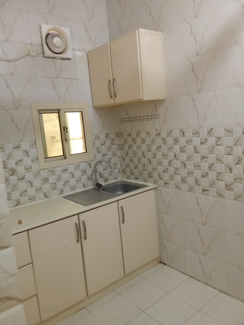 Manama, Real Estate For Sale, BHD 200,  2 BR,  Flat For Rent In Gudaibya  Location Opposite Nesto Mall Zubarah Street