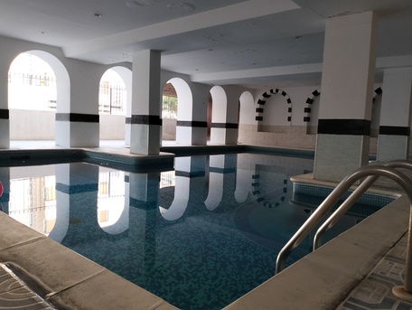 Juffair, Apartments/Houses, BHD 250/month,  2 BR,  60 Sq. Meter,  Semi Furnished 2bhk Flat With Ewa Pool