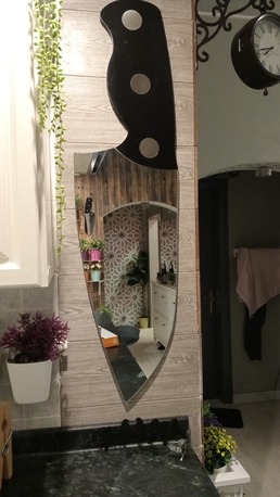 Riyadh, Household Items, SAR 119,  Decorative Big Size Mirror Knife