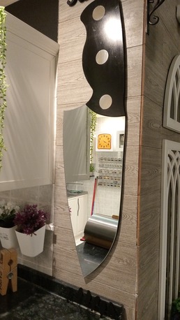 Riyadh, Household Items, SAR 119,  Decorative Big Size Mirror Knife