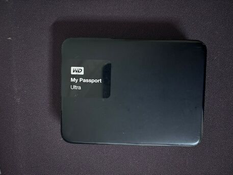 Al Sharafeyah, Computers, SAR 250,  WD My Passport Ultra Portable External Hard Drive & SanDisk Flash USB Drive