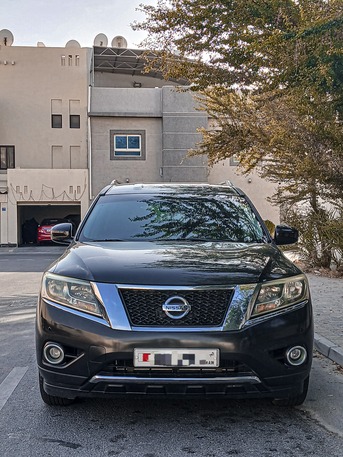 Zinj, Vehicles, Cars & Trucks , BHD 4500,  Nissan Pathfinder,  2015,  Automatic,  120000 KM,    CAR FOR SALE