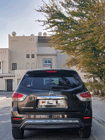 Zinj, Vehicles, Cars & Trucks , BHD 4500,  Nissan Pathfinder,  2015,  Automatic,  120000 KM,    CAR FOR SALE