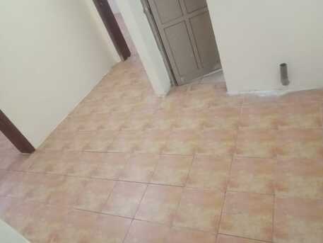 Manama, Apartments/Houses, BHD 150/month,  2 BR,  2 Bhk Semi Furnished Flat Available In Manama Call Aleena