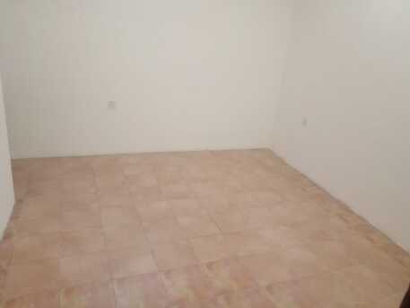 Manama, Apartments/Houses, BHD 150/month,  2 BR,  2 Bhk Semi Furnished Flat Available In Manama Call Aleena