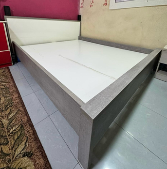 Al Safa, Furniture, SAR 600,  Urgent! Home Center King Size Bed Frame - Modern Italian Wood Design!