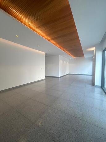 Kuwait City, Apartments/Houses, KWD 900/month,  3 BR,  Apartment For Rent In Sabah Al Salem, Super Deluxe Finishing