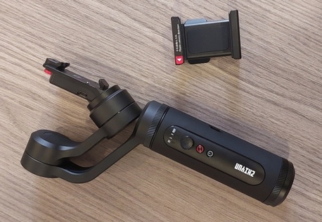 Riyadh, Mobile Phones, SAR 350,  Gimbal Smooth Q2 ZHIYUN