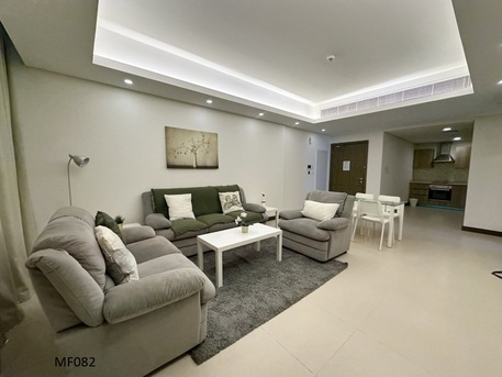 Busaiteen, Apartments/Houses, BHD 430/month,  2 BR,  90 Sq. Meter,  Modern Furnished Luxury /sea View For Rent