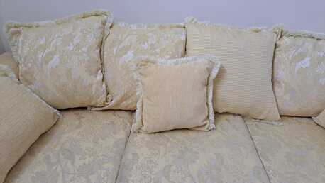  , SAR 400,  03 Seater Sofa Set Clean And Good Condition, 2