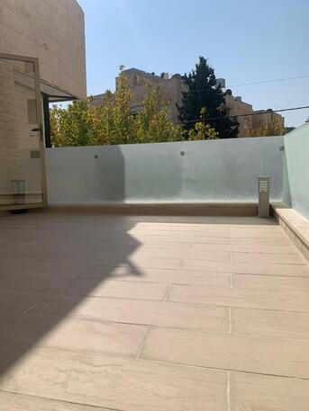Amman, Apartments/Houses, JOD 24000/year,  4 BR,  Semi Furnished 4B Apart With Baconly And Terrace In 5 Circle 00962777688956