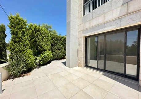 Abdoun, Apartments/Houses, JOD 18000/year,  3 BR,  Semi Furnished Ground 3B Apart With Garden In Abdoun 00962777688956