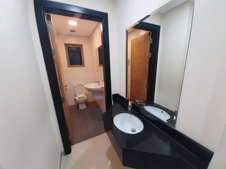 Manama, Apartments/Houses, BHD 450/month,  2 BR,  120 Sq. Meter,  🏢 Fully Furnished 3-Bedroom Apartment For Rent | Seef