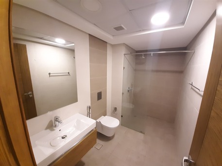 Manama, Apartments/Houses, BHD 450/month,  Studio,  120 Sq. Meter,  🏙️ Modern 1-Bedroom Apartment | Seef Area