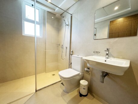 Busaiteen, Apartments/Houses, BHD 450/month,  Furnished,  2 BR,  120 Sq. Meter,  A Luxury Furnished Apartment With A Sea View.