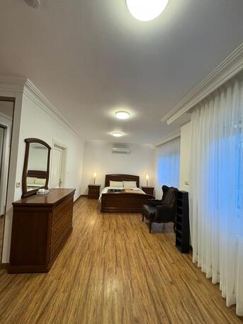 Abdoun, Apartments/Houses, JOD 24000/year,  Furnished,  3 BR,  Ground Fully Furinshed 3B Apartment With Big Garden In Abdoun 00962777688956