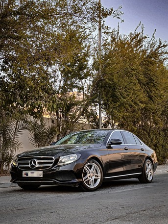 Zinj, Vehicles, Cars & Trucks , BHD 8900,  Mercedes-Benz 400E,  2017,  Automatic,  202700 KM,  MERCEDES BENZ E400  SINGLE OWNER CAR FOR SALE