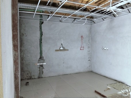 Hoora, Shops, BHD 850,  2Shutter Big Shop  For Rent With Mezzanine Floor 200 Square  Miter Arya In :-(((Hoora))