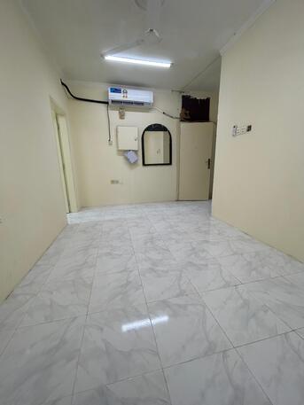 Gudaibiya, Apartments/Houses, BHD 180/month,  1 BR,  Flat For Rent In Gudaibiya Behind Al-Mannai Studio