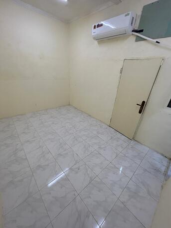 Gudaibiya, Apartments/Houses, BHD 130/month,  Studio,  Studio For Rent In Gudaibiya Behind Al-Mannai Studio
