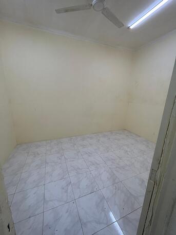 Gudaibiya, Apartments/Houses, BHD 130/month,  Studio,  Studio For Rent In Gudaibiya Behind Al-Mannai Studio