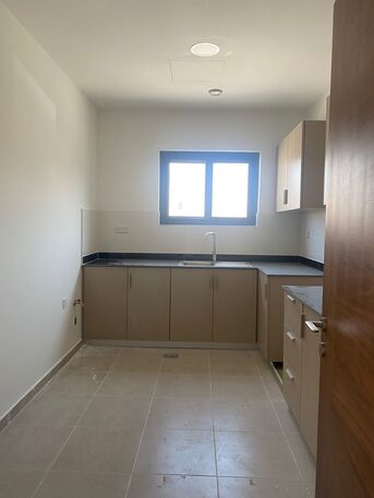 Busaiteen, Apartments/Houses, 4 BR,  Brand New Semi Furnished Flat For Rent In Busaiteen