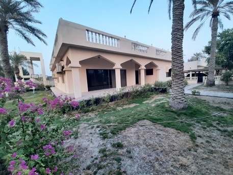 Saar, Apartments/Houses, BHD 700/month,  3 BR,  120 Sq. Meter,  🏡 For Rent | Semi-Furnished Villa In Saar