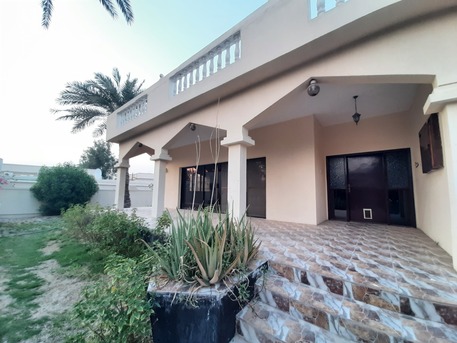 Saar, Apartments/Houses, BHD 700/month,  3 BR,  120 Sq. Meter,  🏡 For Rent | Semi-Furnished Villa In Saar