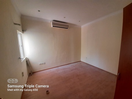 Saar, Apartments/Houses, BHD 550/month,  3 BR,  120 Sq. Meter,  Saar | Budget-Friendly 3-Bedroom Semi-Furnished Villa With Private Pool Rent: BHD 550/-