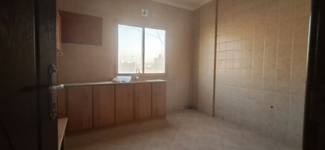 Isa Town, Staff Accomodation, BHD 1200,  500 Sq. Meter,  Building Suitable For Staff Accommodation Total