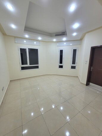 Paris, Apartments/Houses, 575/month,  3 BR,  140 Sq. Meter,  3 Bedroom Apartment For Rent In Jabriya  At 575KD