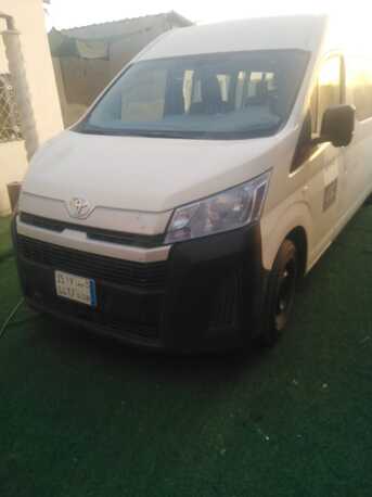 Jeddah, Passenger Transport, Busses Available For Transport