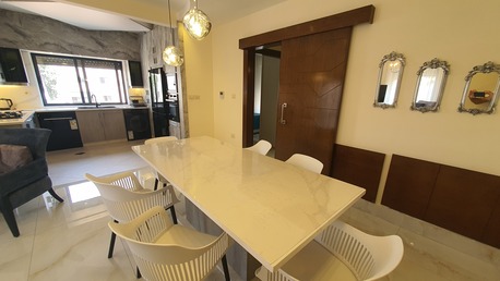 Amman, Apartments/Houses, JOD 12000/year,  Furnished,  2 BR,  Brandnew Fully Furnished 2B Apart With Baconly In 4 Circle 00962777688956